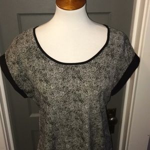 ❤️ Black and white dress shirt 👓